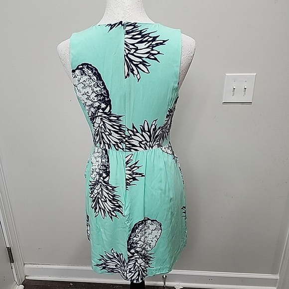 Crown Ivy Women Dress 10P Petite Green Pineapple Sleeveless Zips Lined Pockets - Picture 5 of 8